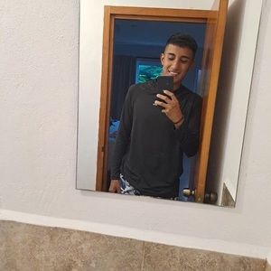 Meet your Posher, Camilo